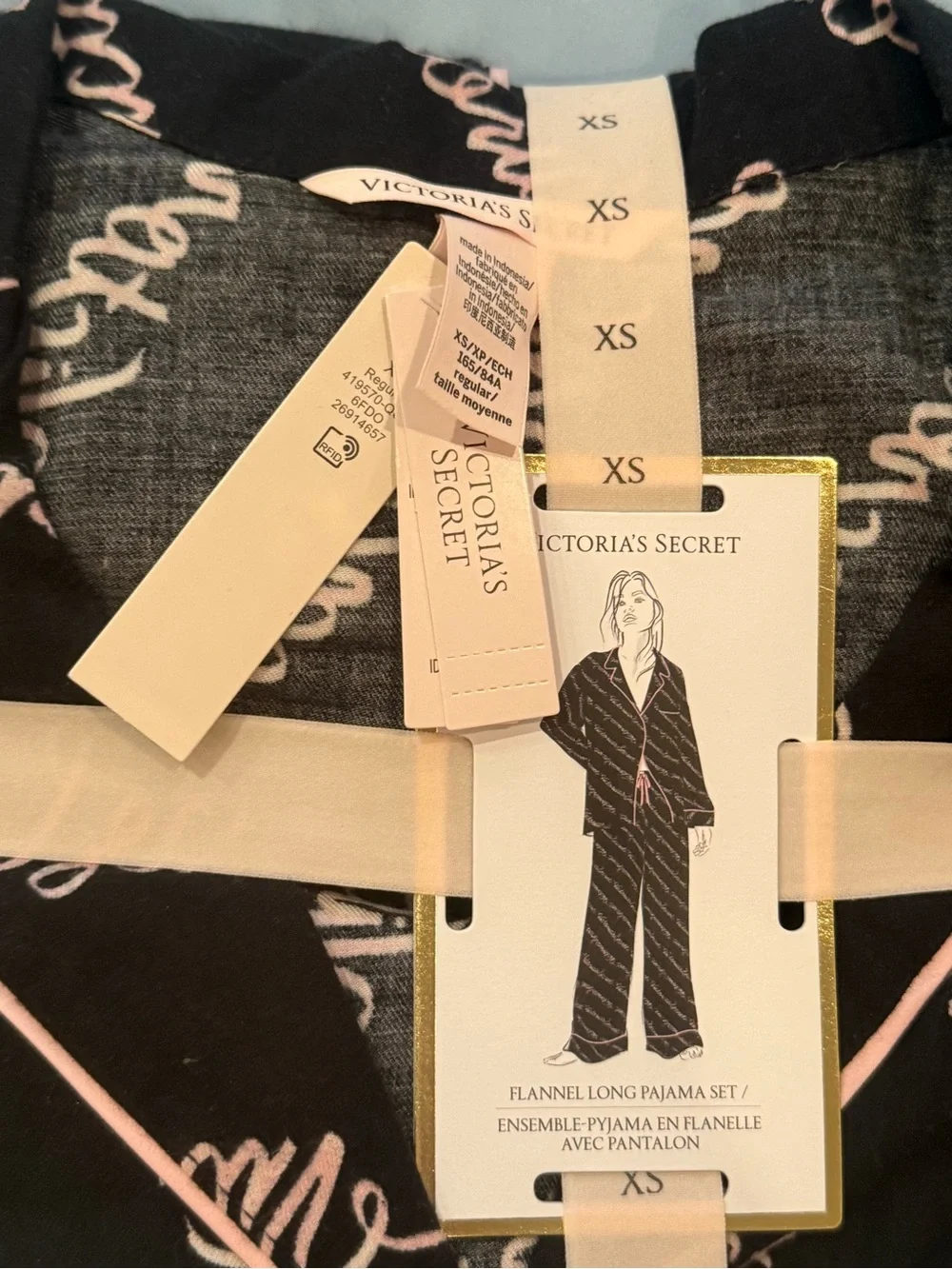 Victoria’s Secret Black Logo Flannel Pajama Set Pink Trim – XS NWT